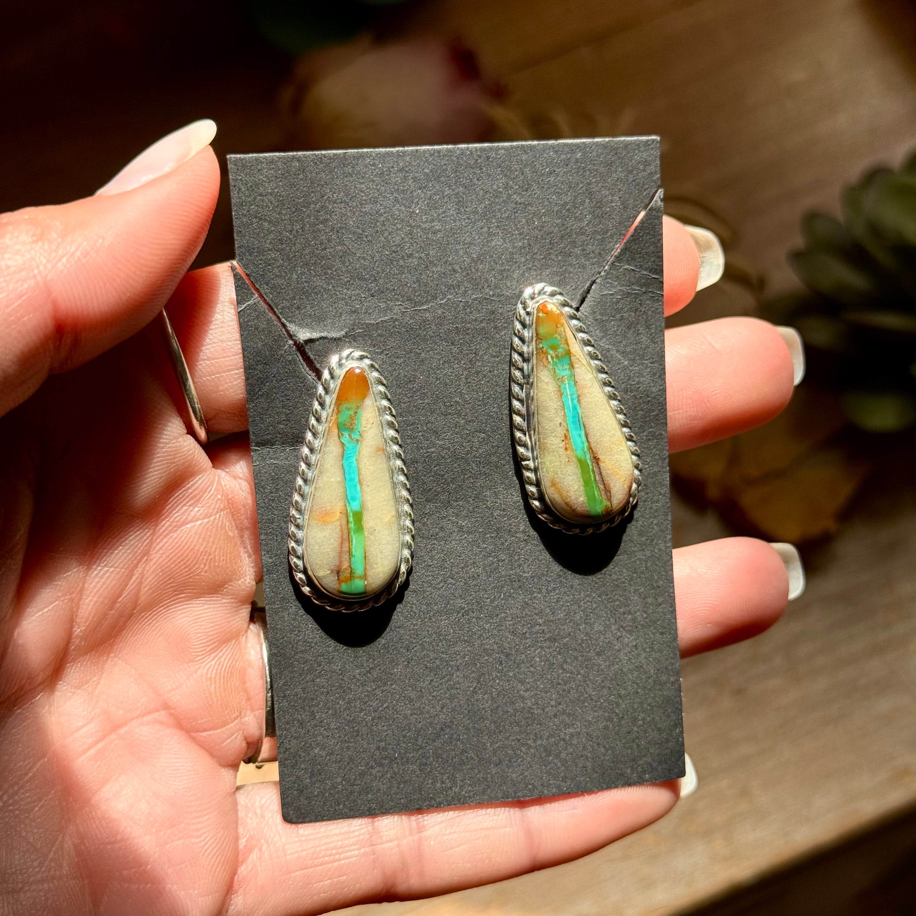 Jason Ogg | Royston Turquoise Ribbon Studs – Large