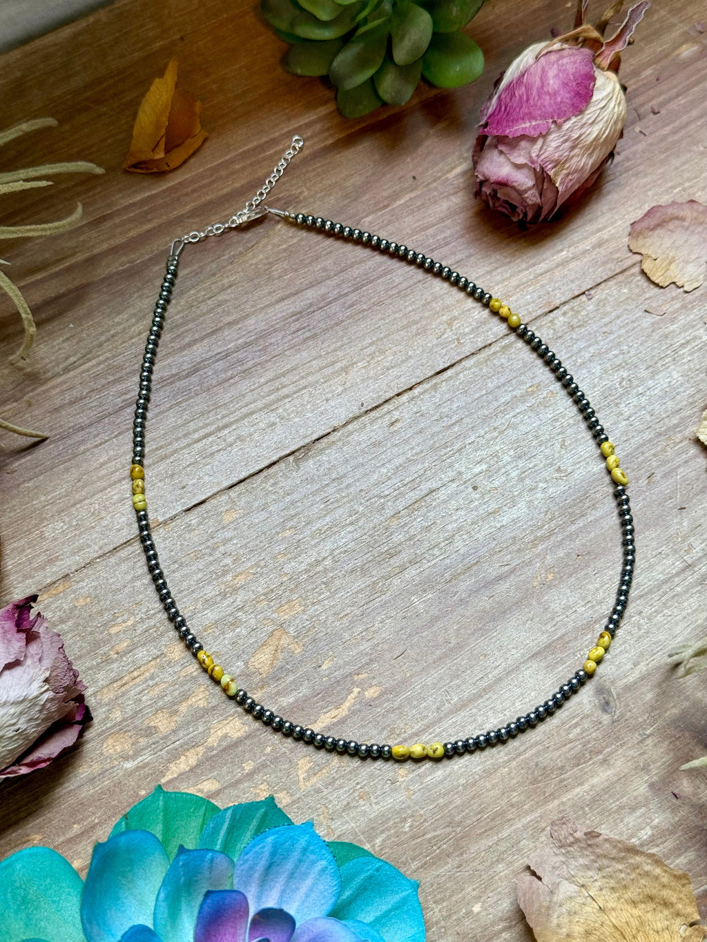 The Mustang Necklace – 16.5"