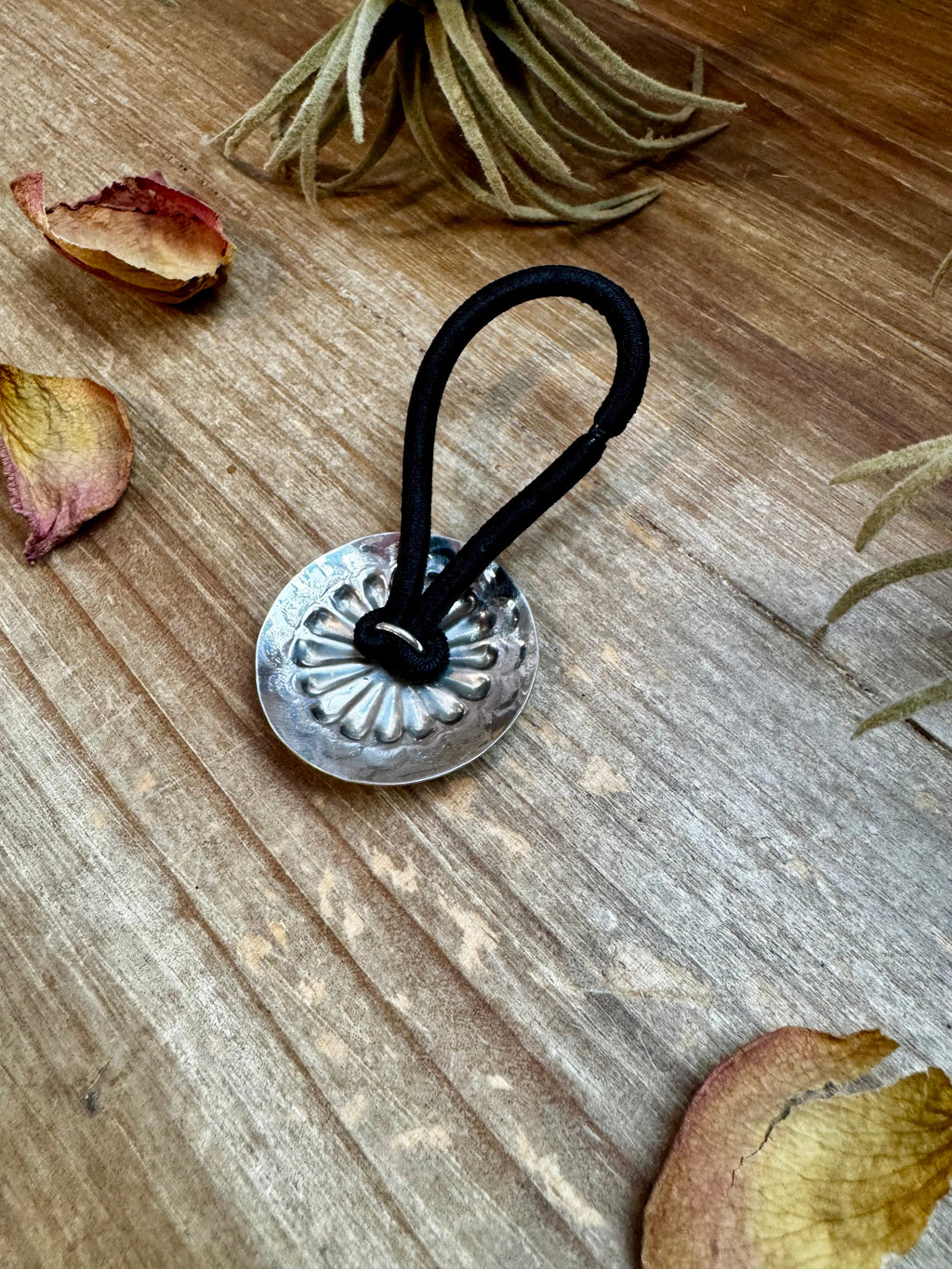 The Concho Hair Tie