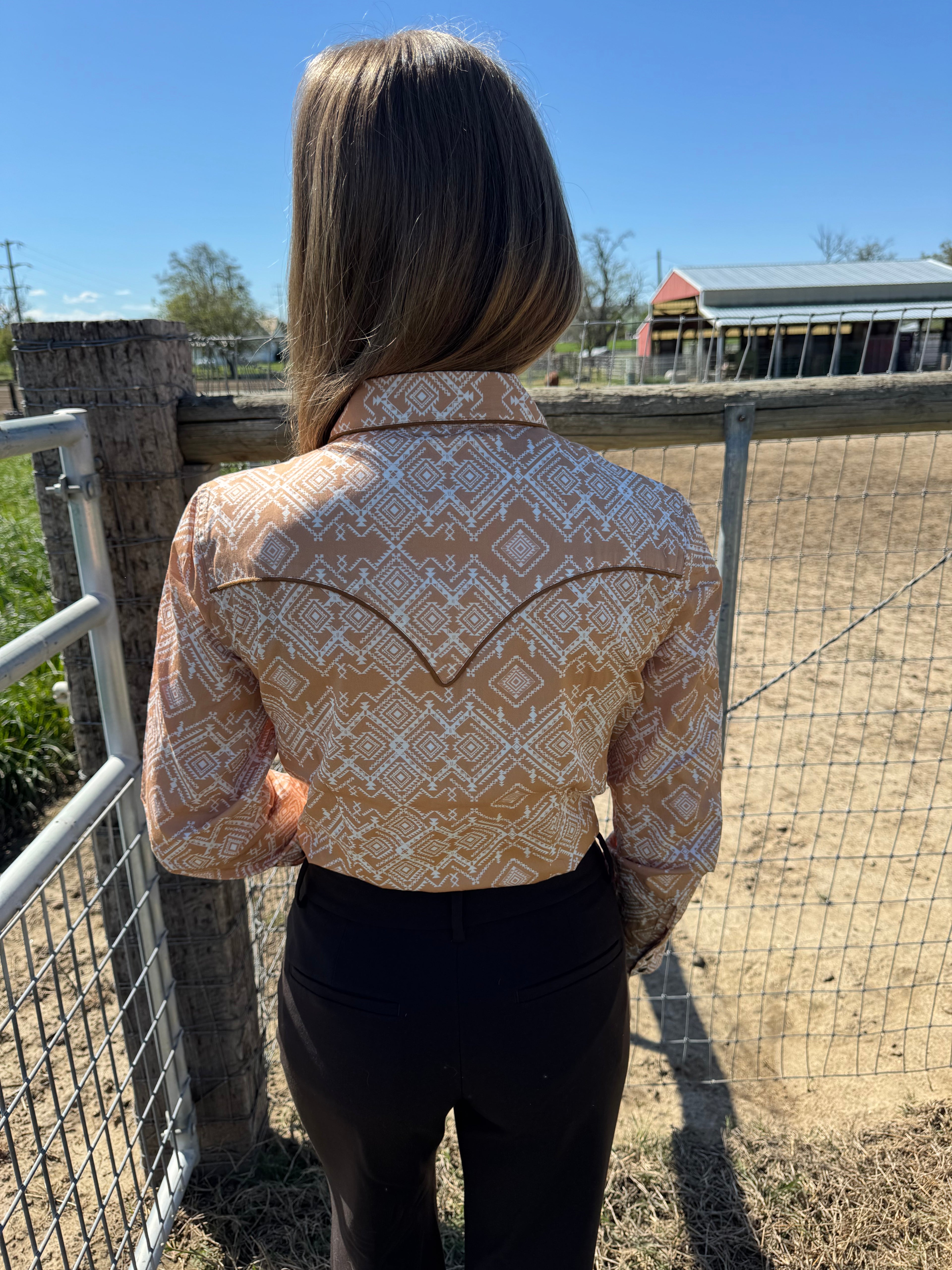 The Ledger Button Up