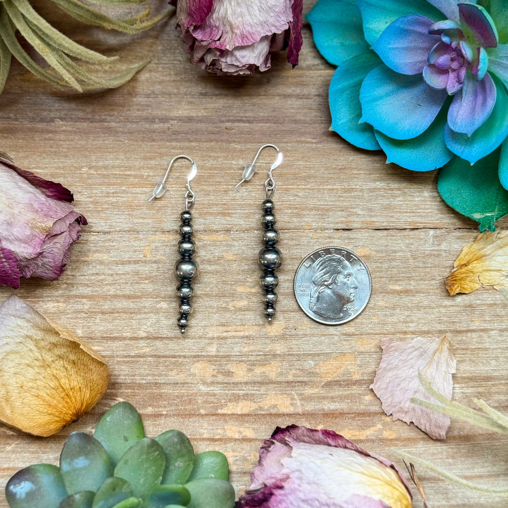 The Graduated Pearl Earring