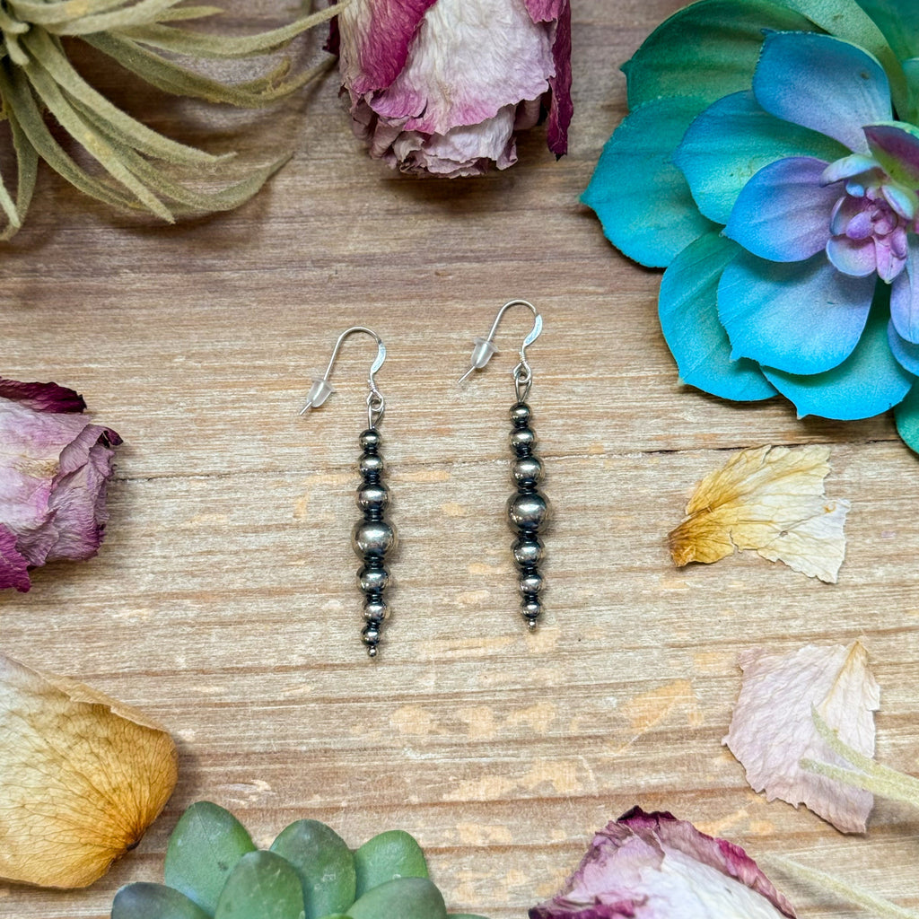 The Graduated Pearl Earring