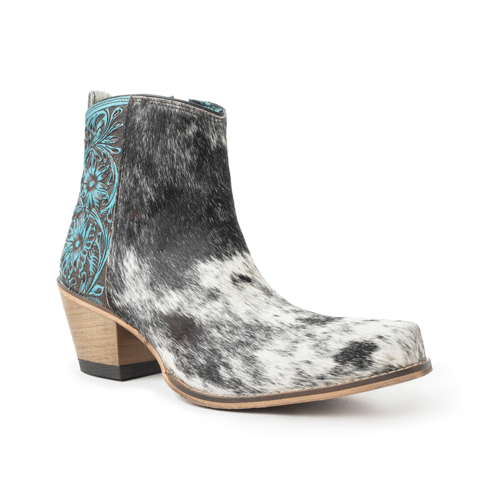 The Closing Statement Bootie