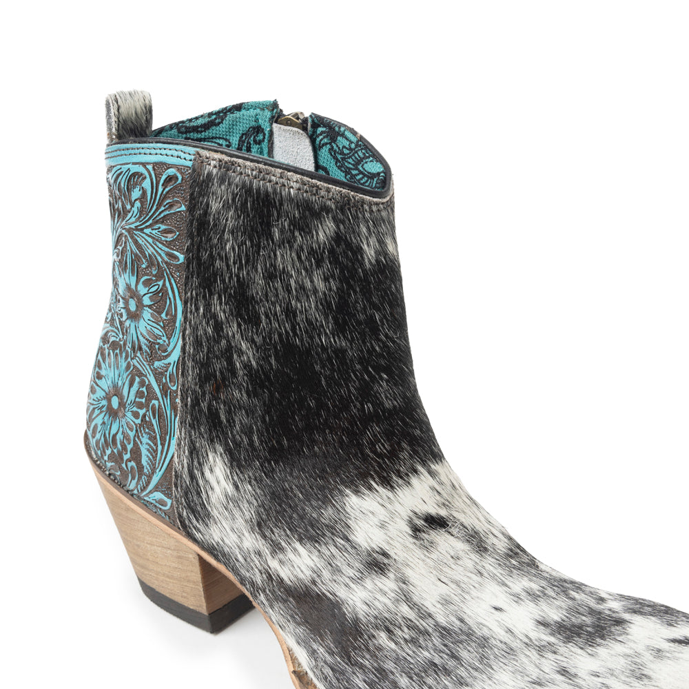 The Closing Statement Bootie