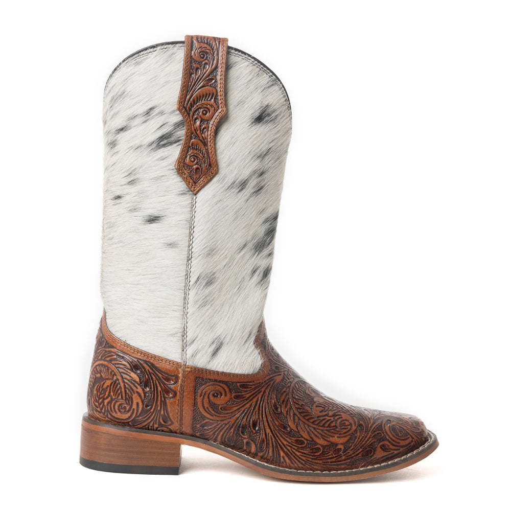 The Courtroom Boot