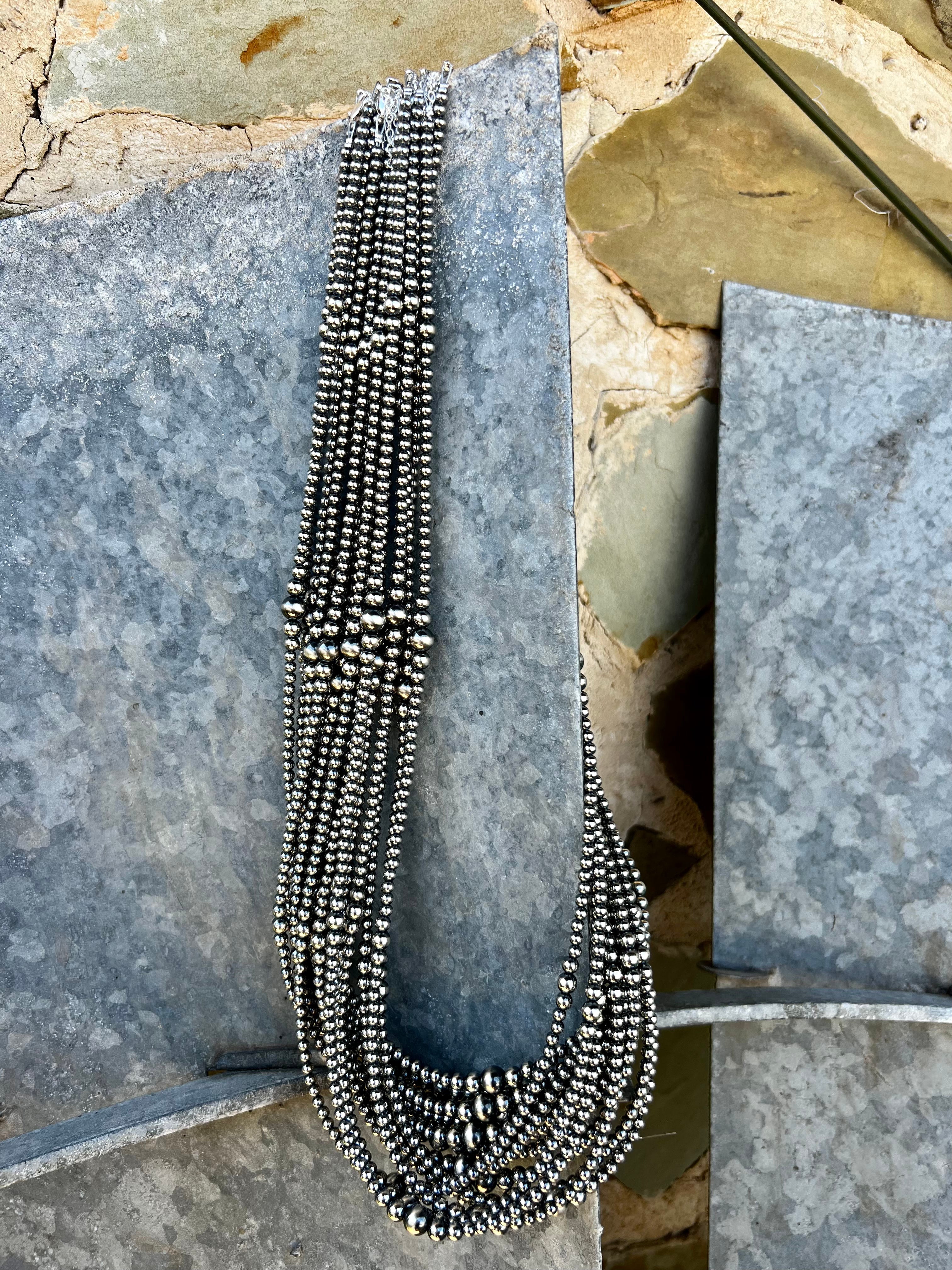 The Willard Pearls - 28"